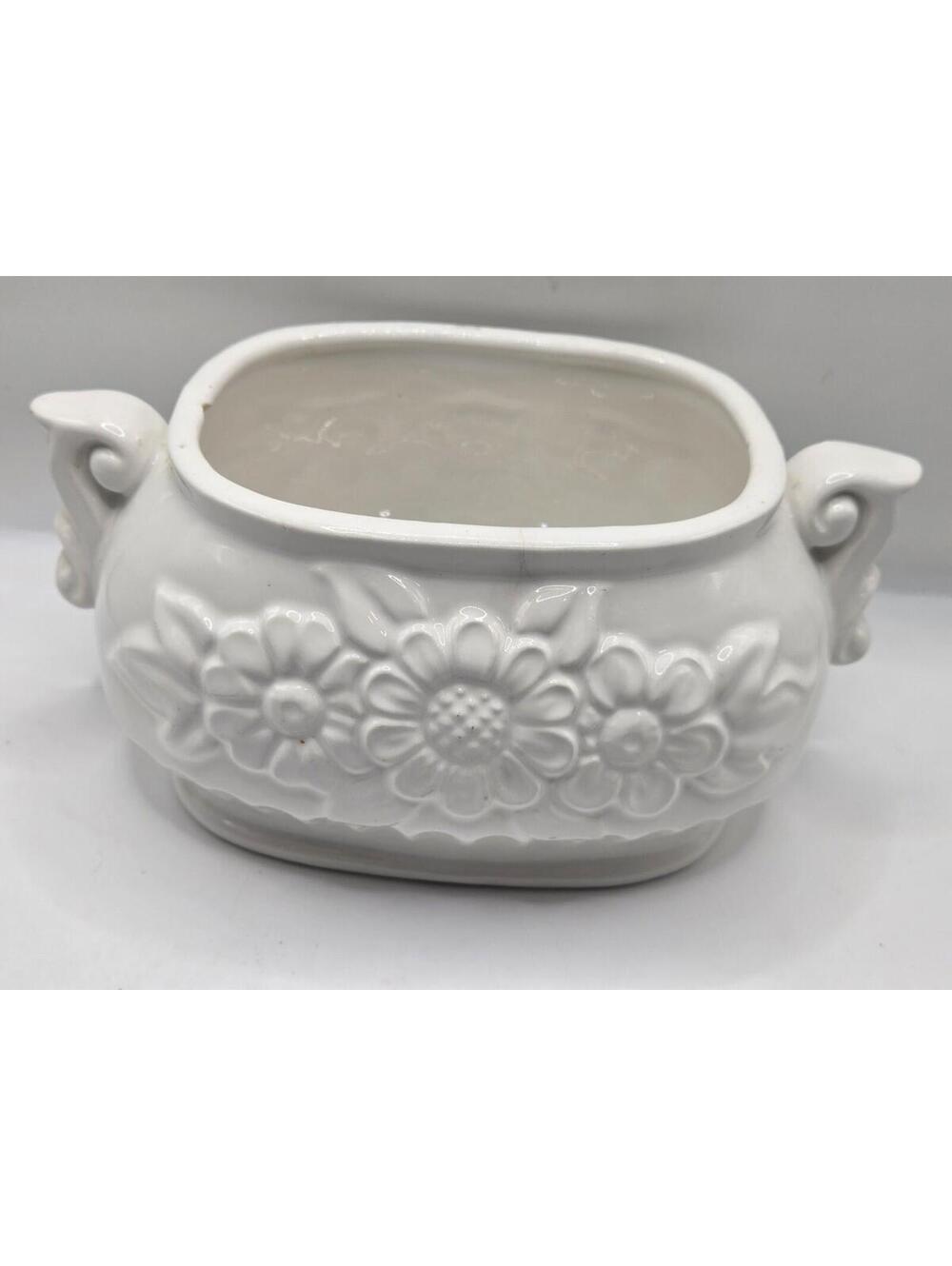 Vintage White Floral Himark Daisy Soup Tureen or Flower Pot - 1 Qt - Japan